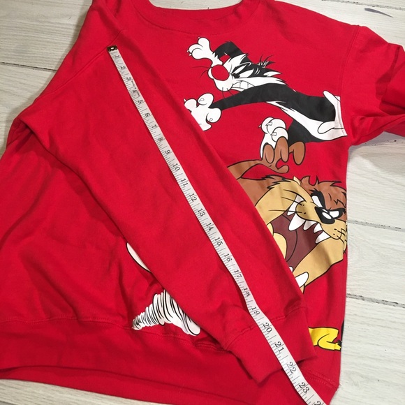 Looney Tunes Sweatshirt Womens Size M Red Taz Tweety Sylvester Marvin Martian - Picture 6 of 8